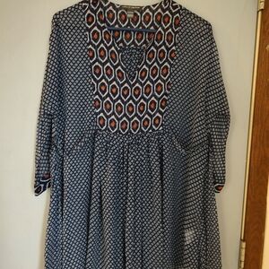 A Pea In The Pod Chiffon Maternity Top